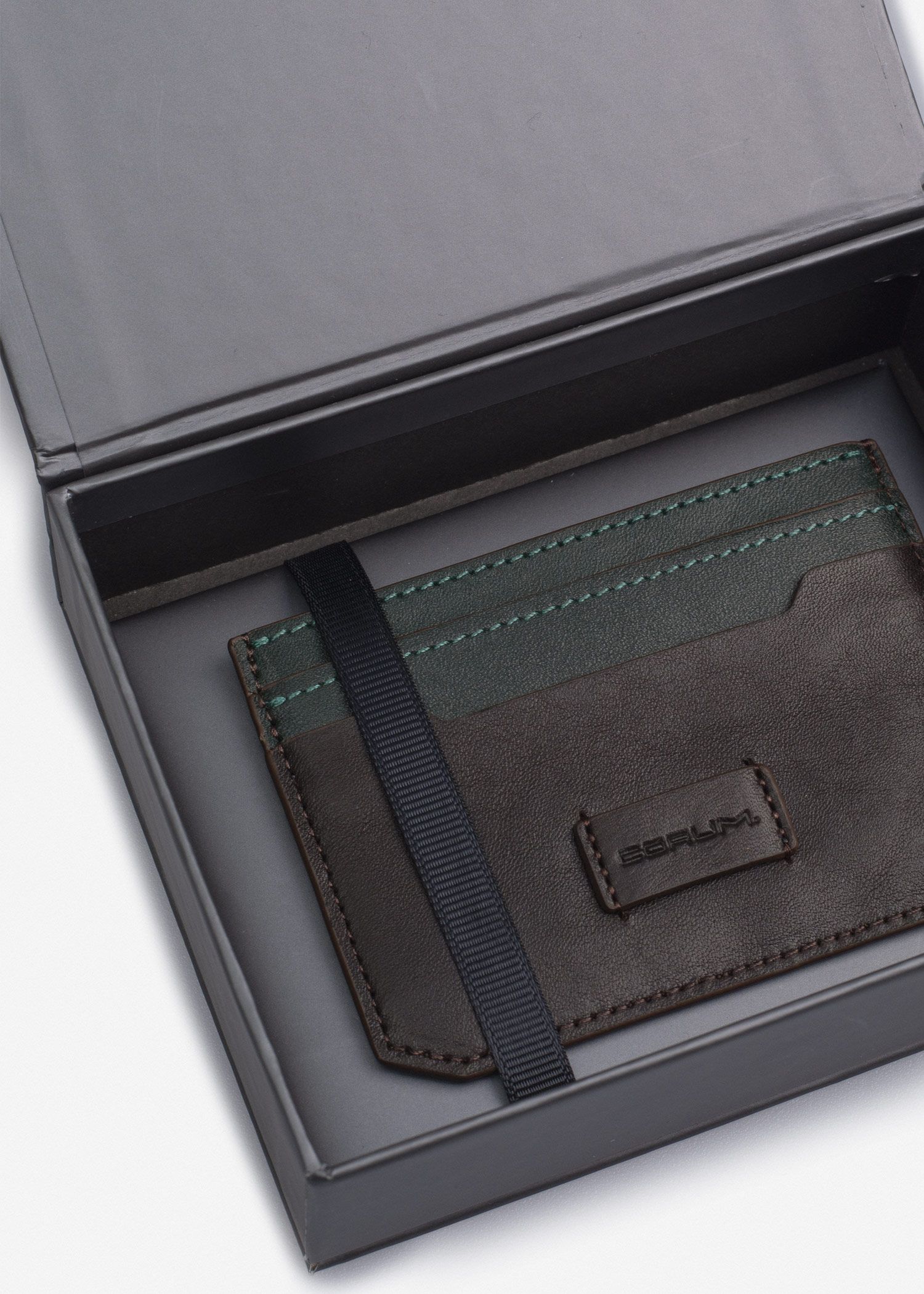 جاکارتی چرم 2513602