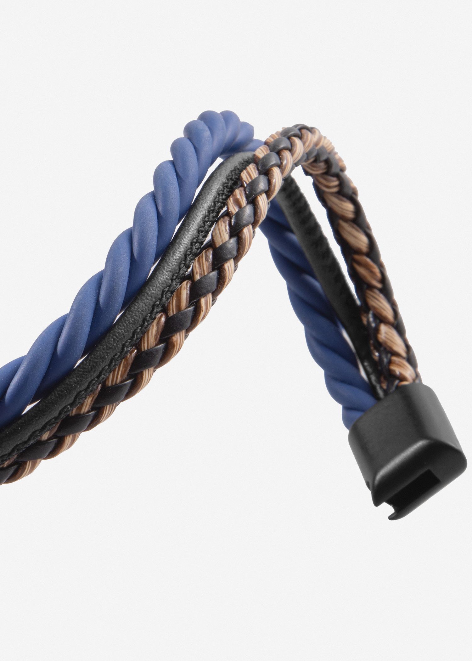 دستبند چرم 2421917