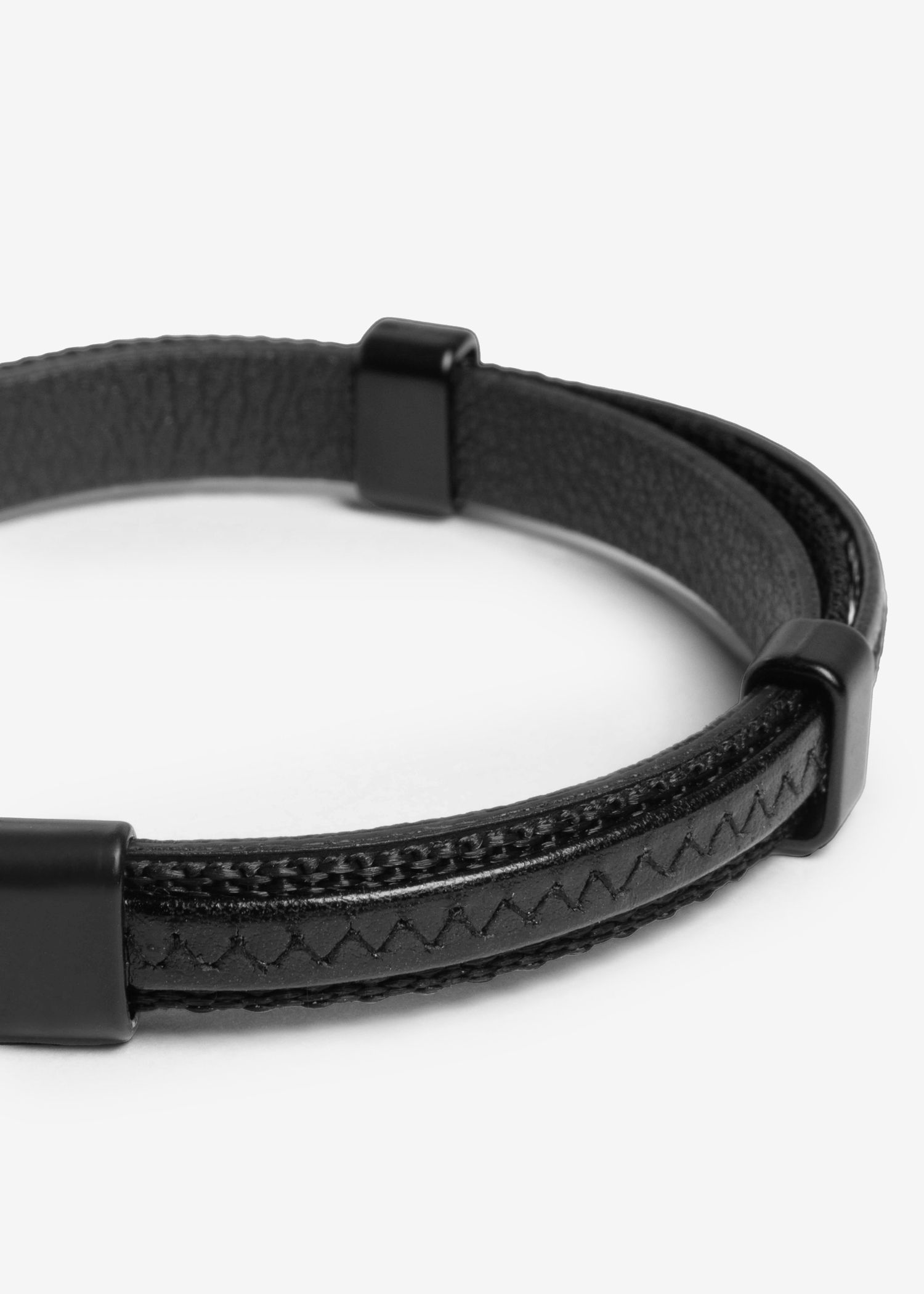 دستبند چرم 2511902