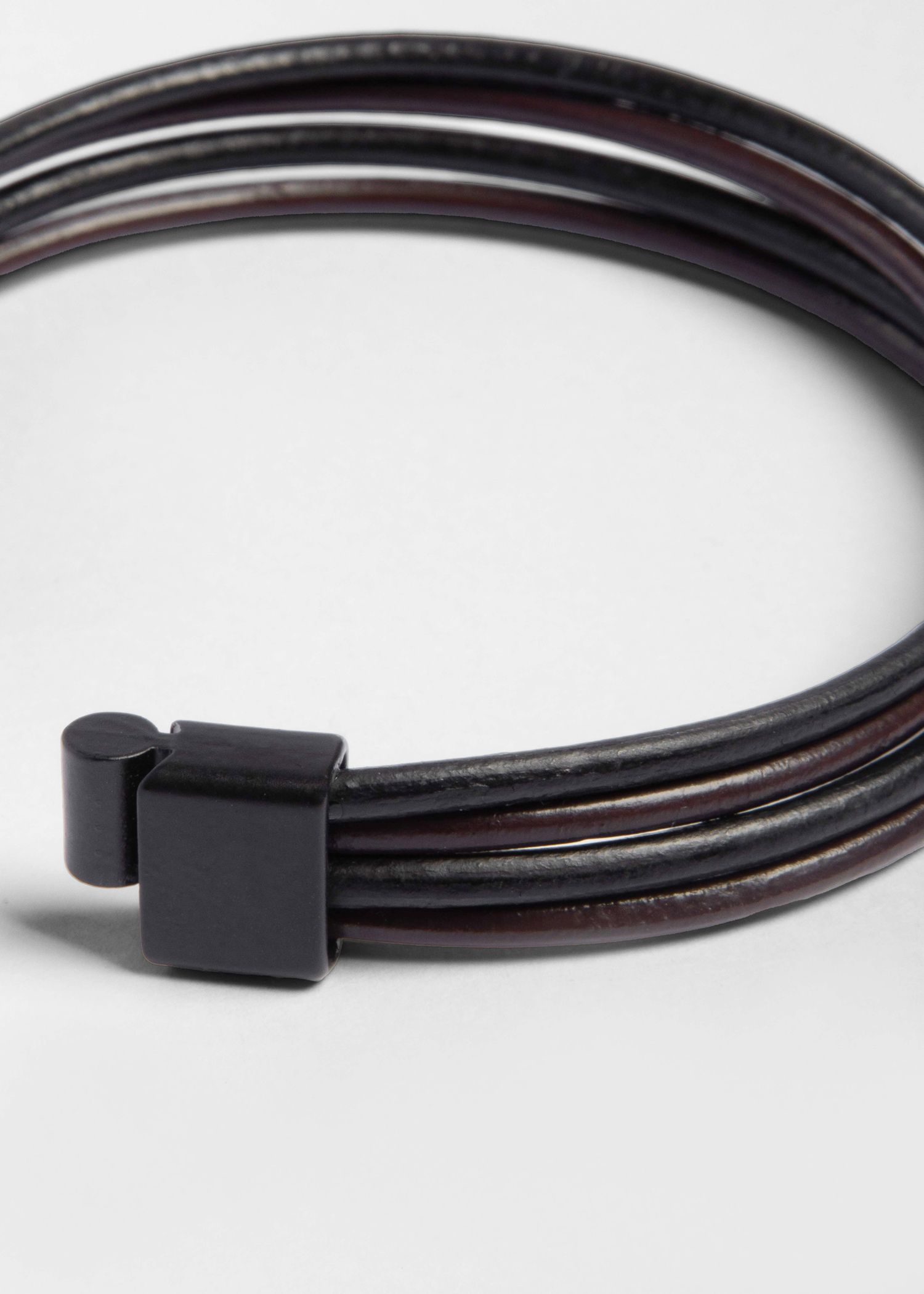 دستبند چرم 2511903