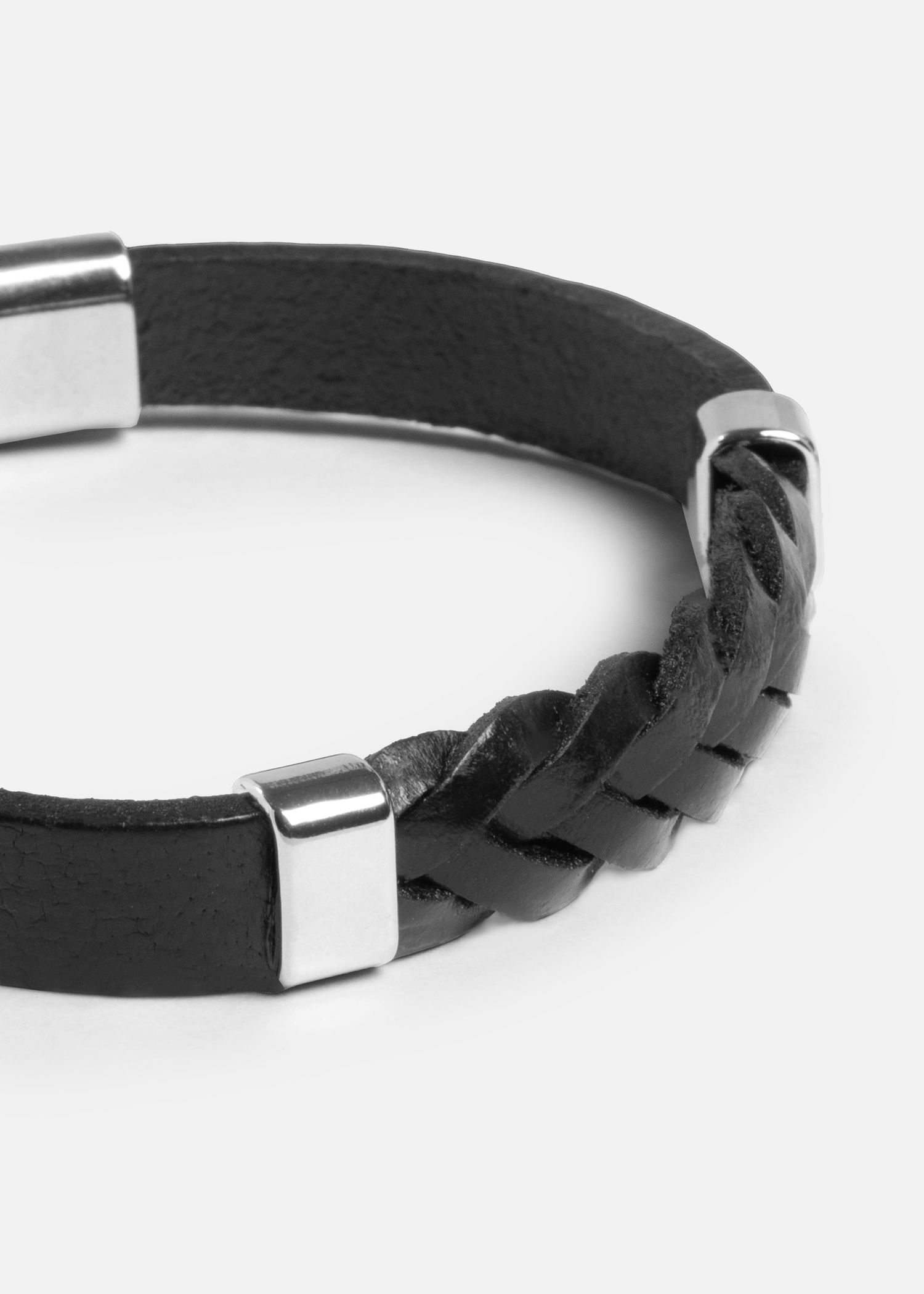 دستبند چرم 2511904