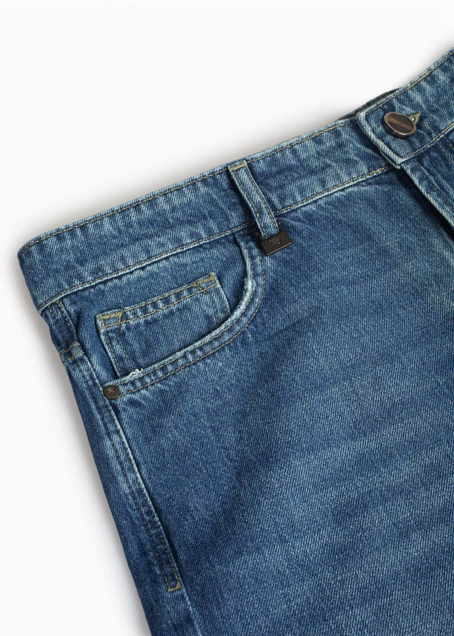 شلوار جین Tapered-Fit