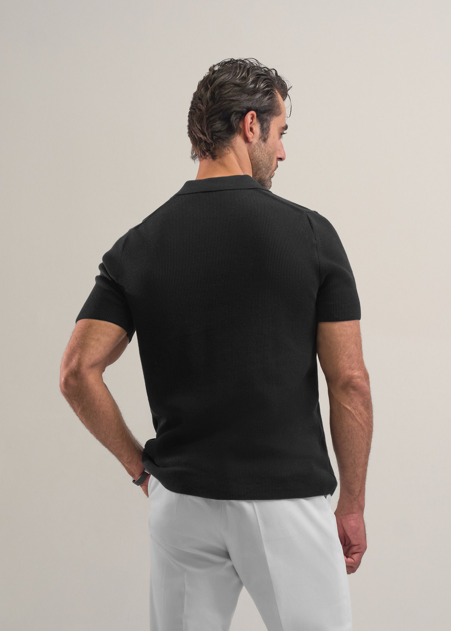 پولوشرت V-Neck