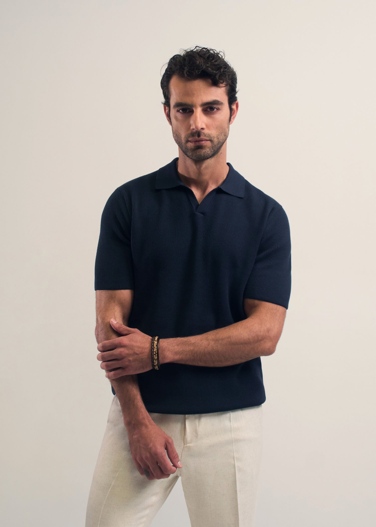 پولوشرت V-Neck