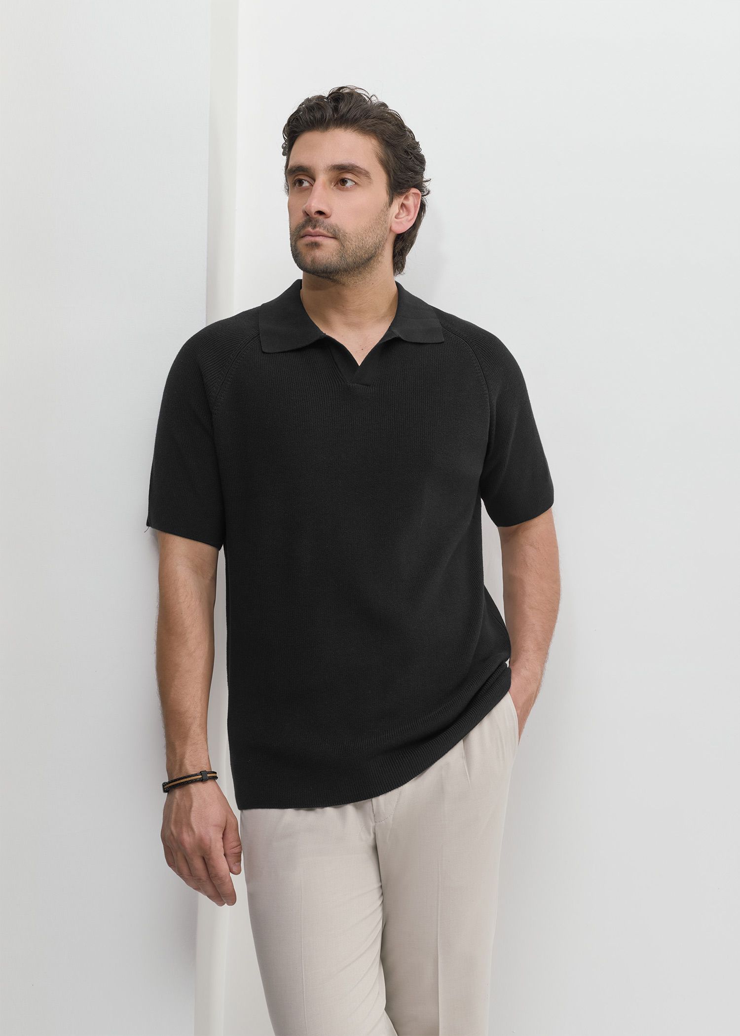 پولوشرت V-Neck