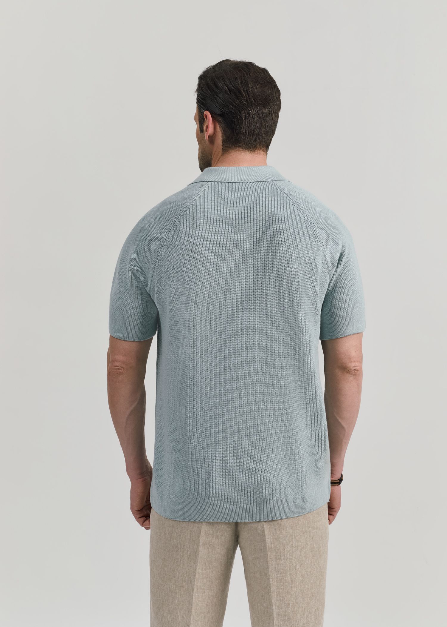پولوشرت V-Neck