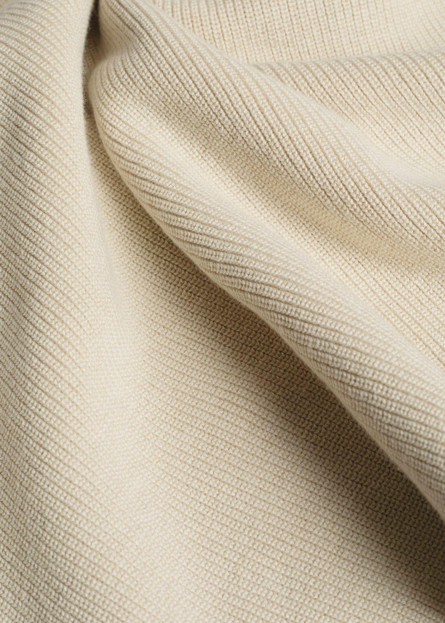پولوشرت V-Neck
