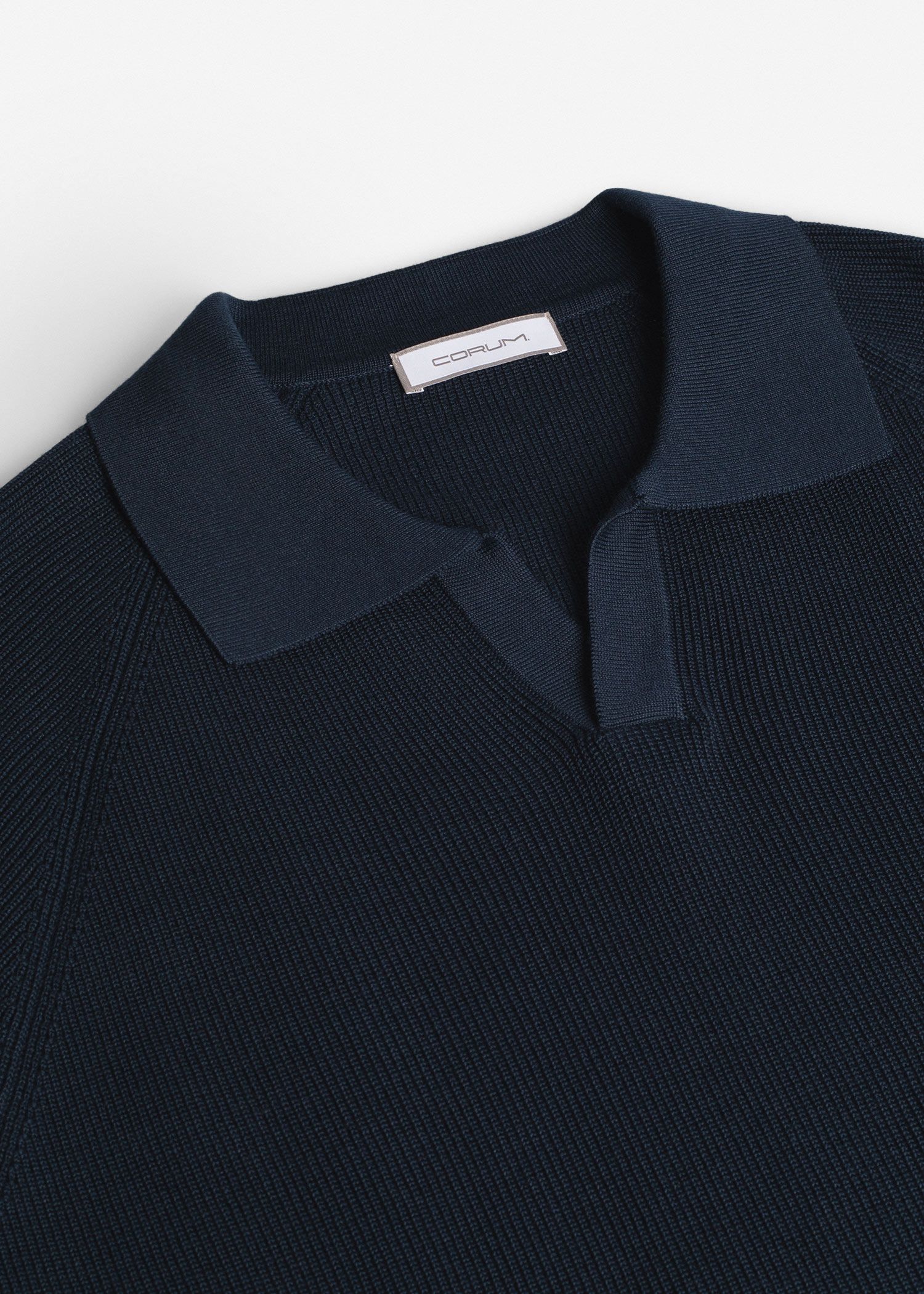 پولوشرت V-Neck