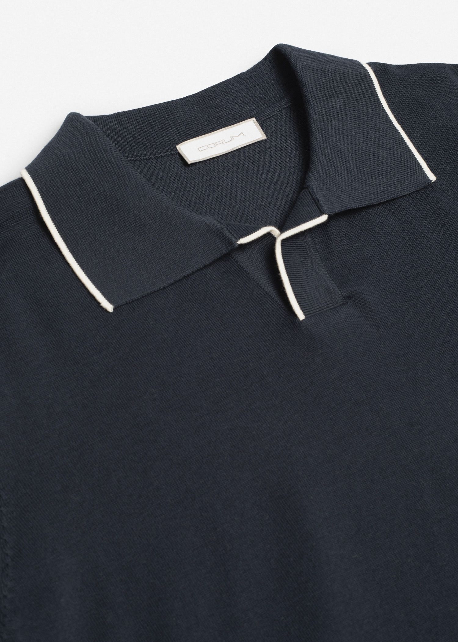 پولوشرت V_Neck