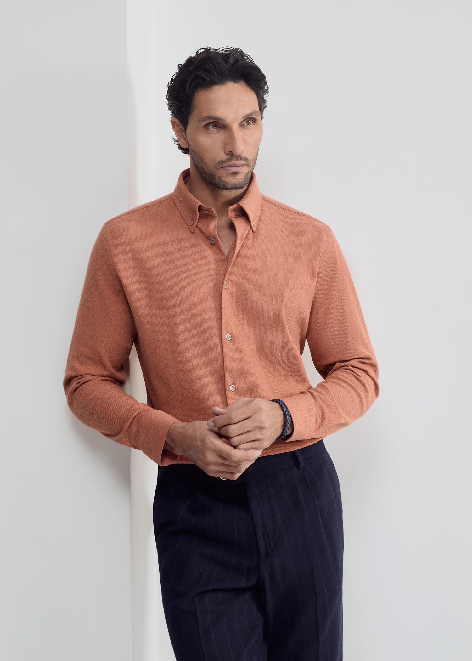 پیراهن آجری