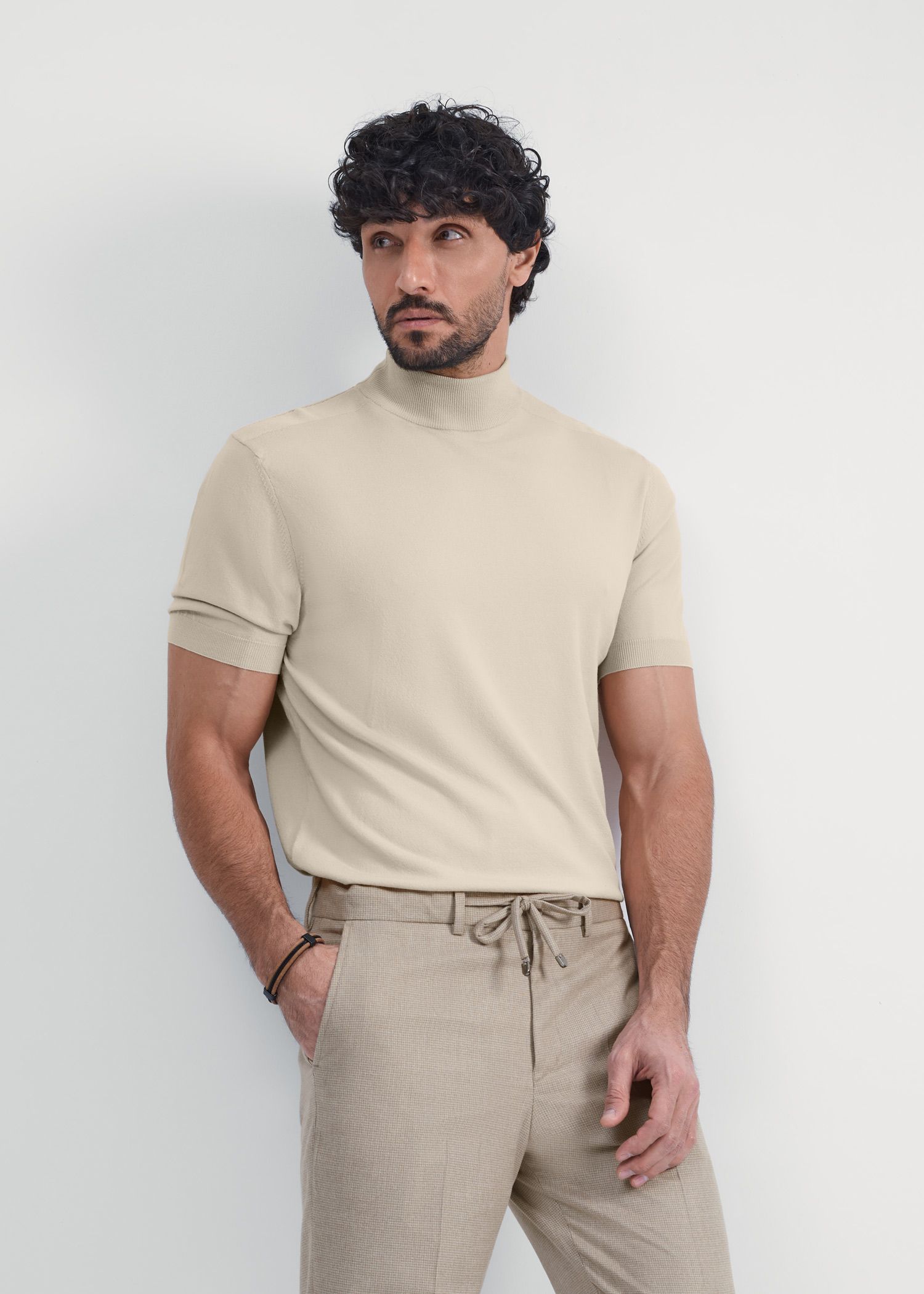 تی شرت Mock Neck