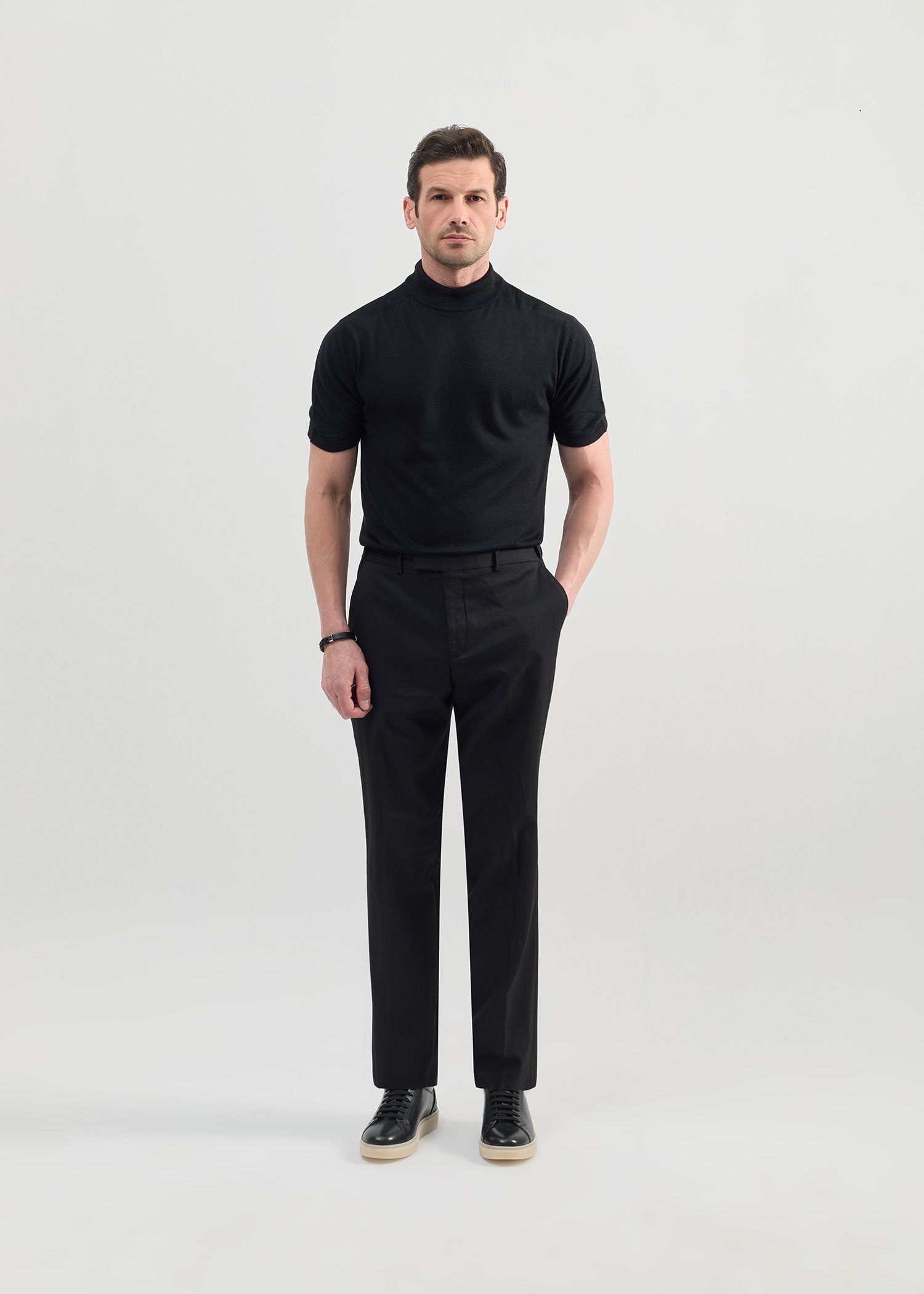 تی شرت Mock Neck